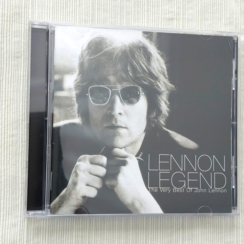 John Lennon very best of cd like new